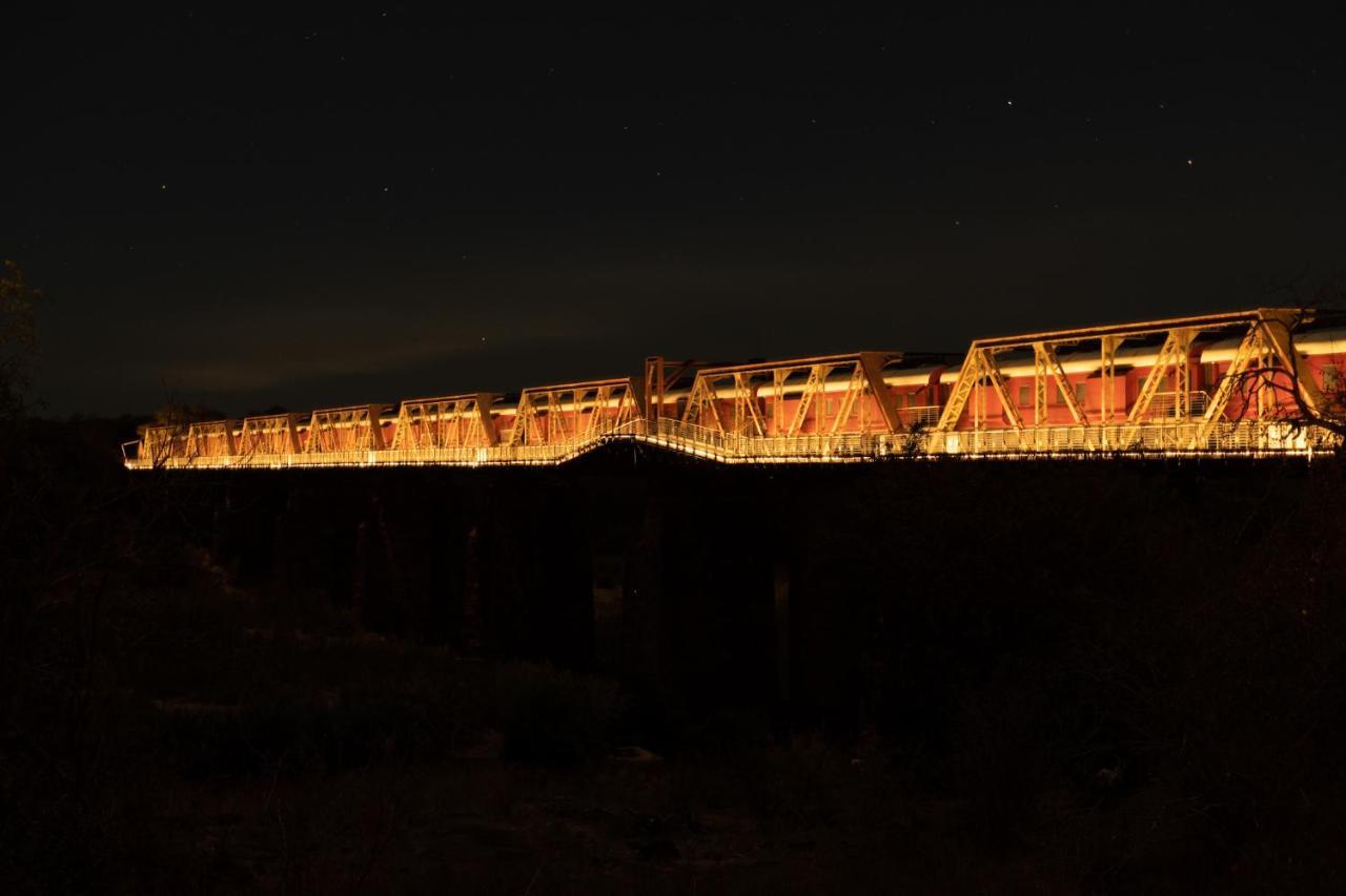 Kruger Shalati - Train On The Bridge & Garden Suites Skukuza Dış mekan fotoğraf